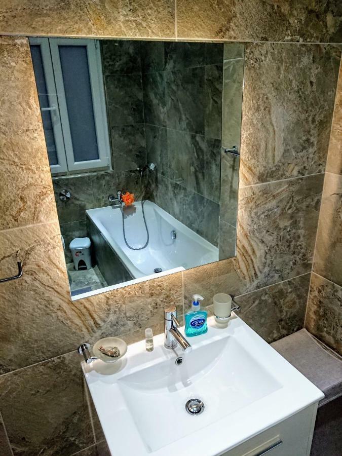 Villa 16 Lettings - Charming Character House Vittoriosa Exterior foto