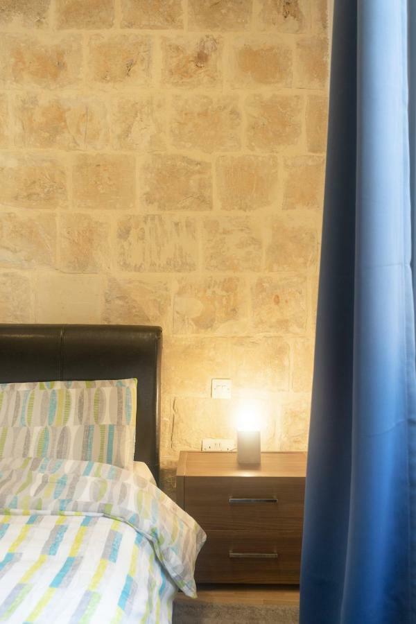 Villa 16 Lettings - Charming Character House Vittoriosa Exterior foto